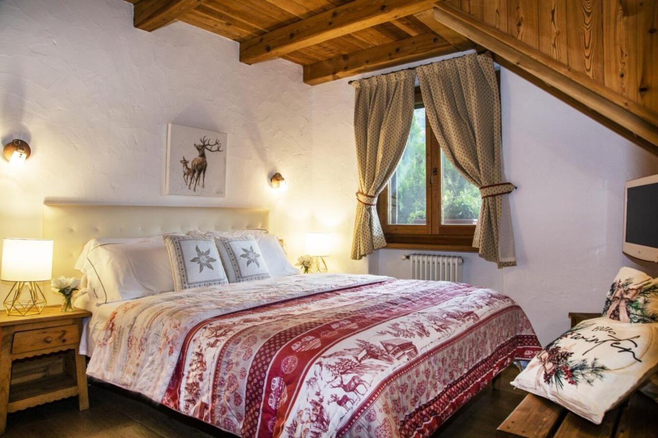 Bijoux Des Alpes - Mont Blanc Village لا سالّي الغرفة الصورة