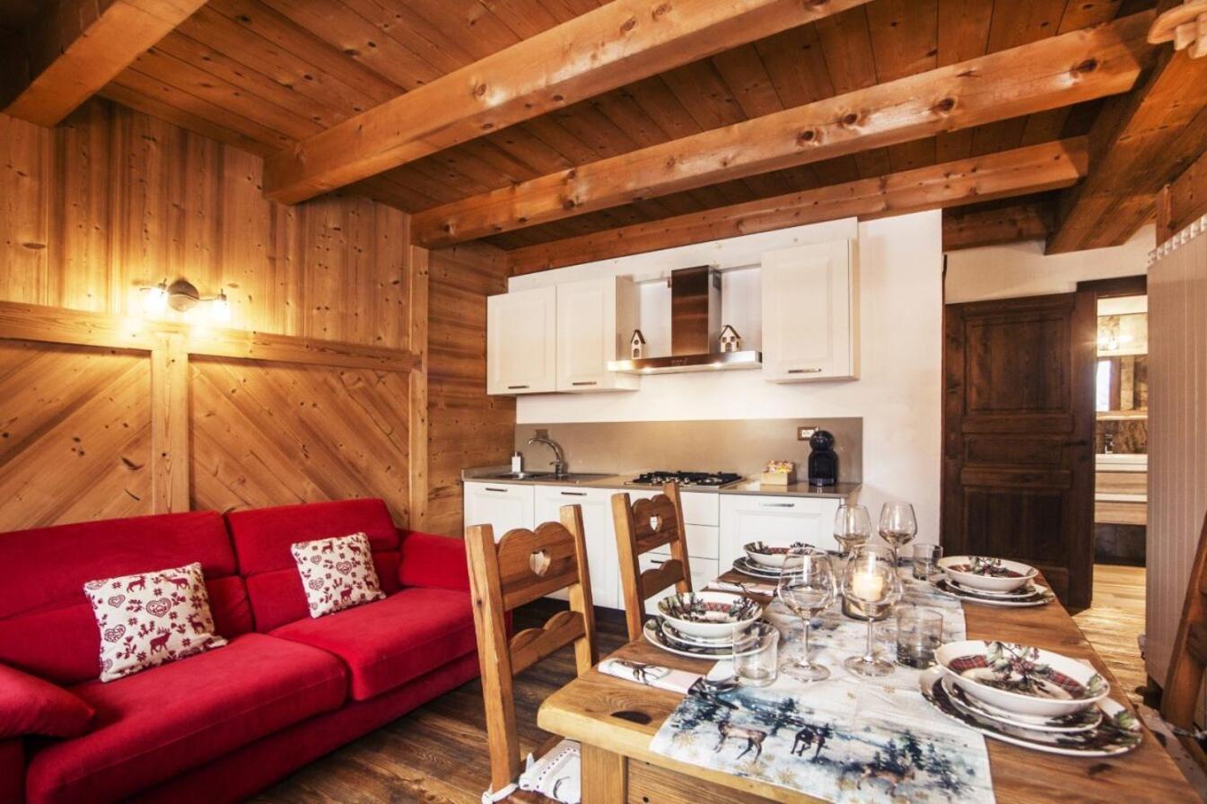 Bijoux Des Alpes - Mont Blanc Village لا سالّي الغرفة الصورة