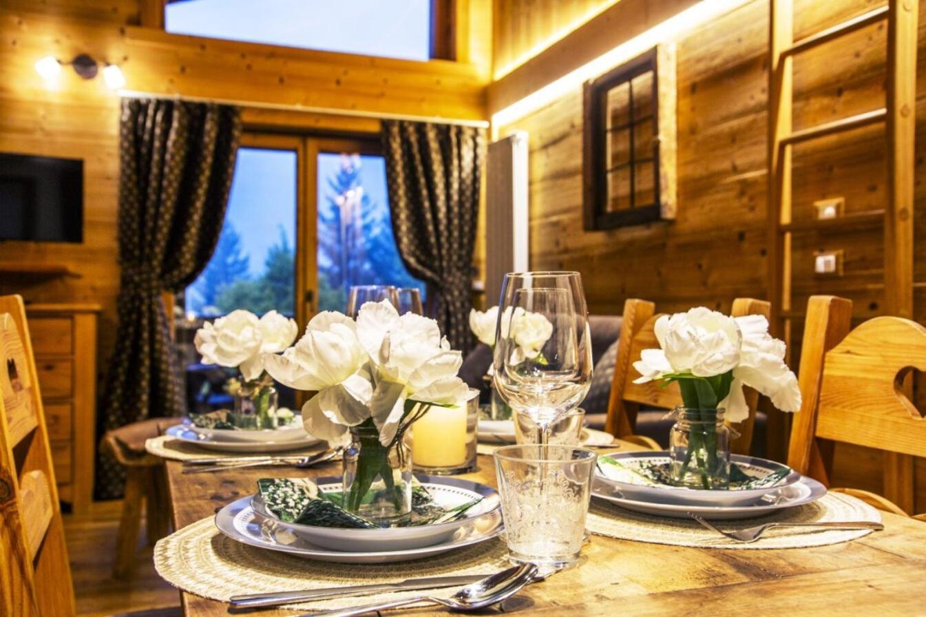 Bijoux Des Alpes - Mont Blanc Village لا سالّي الغرفة الصورة